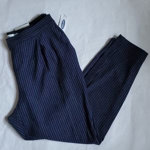 NWT Old navy stripe pants....Sz small